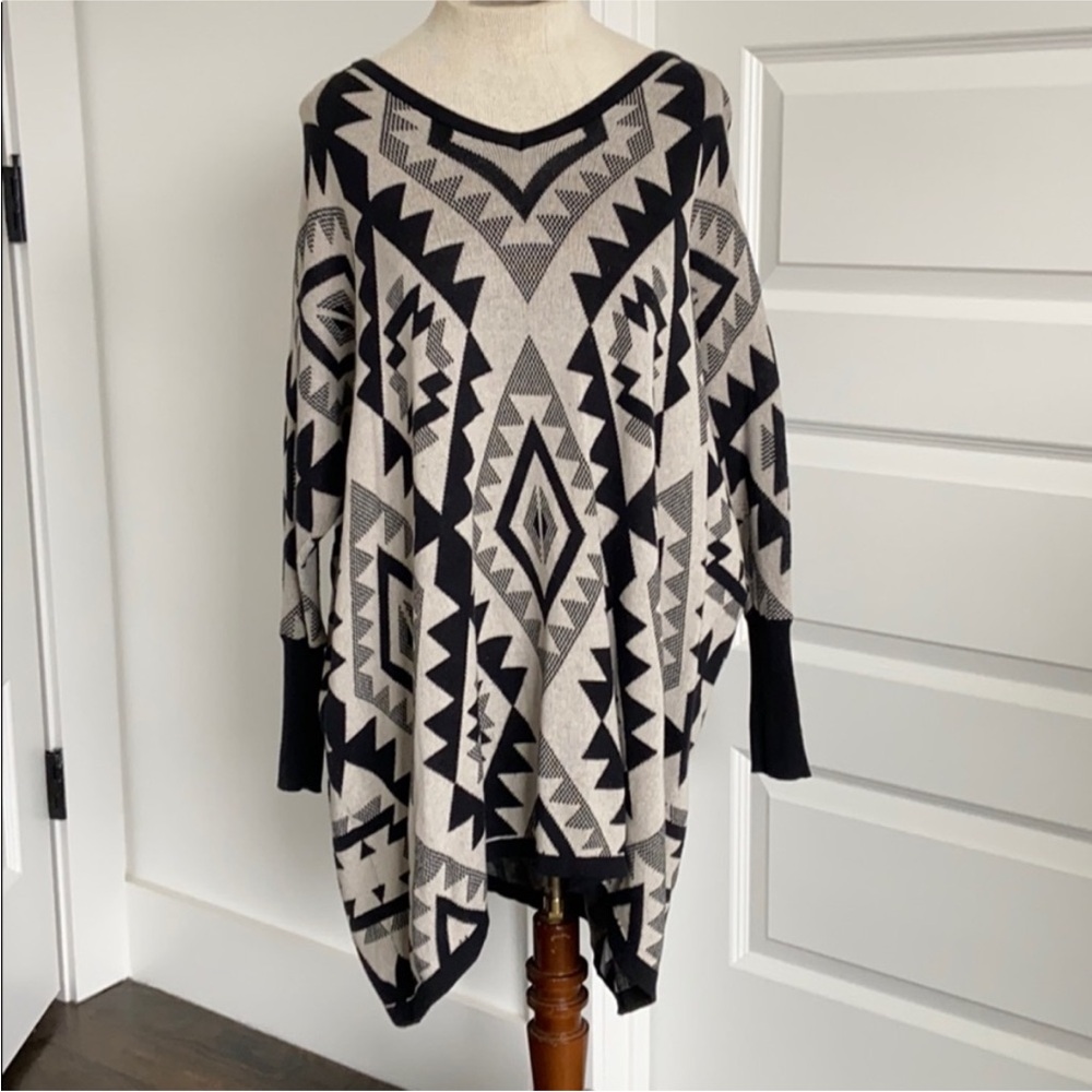 Tobi Monochrome Knit Sweater